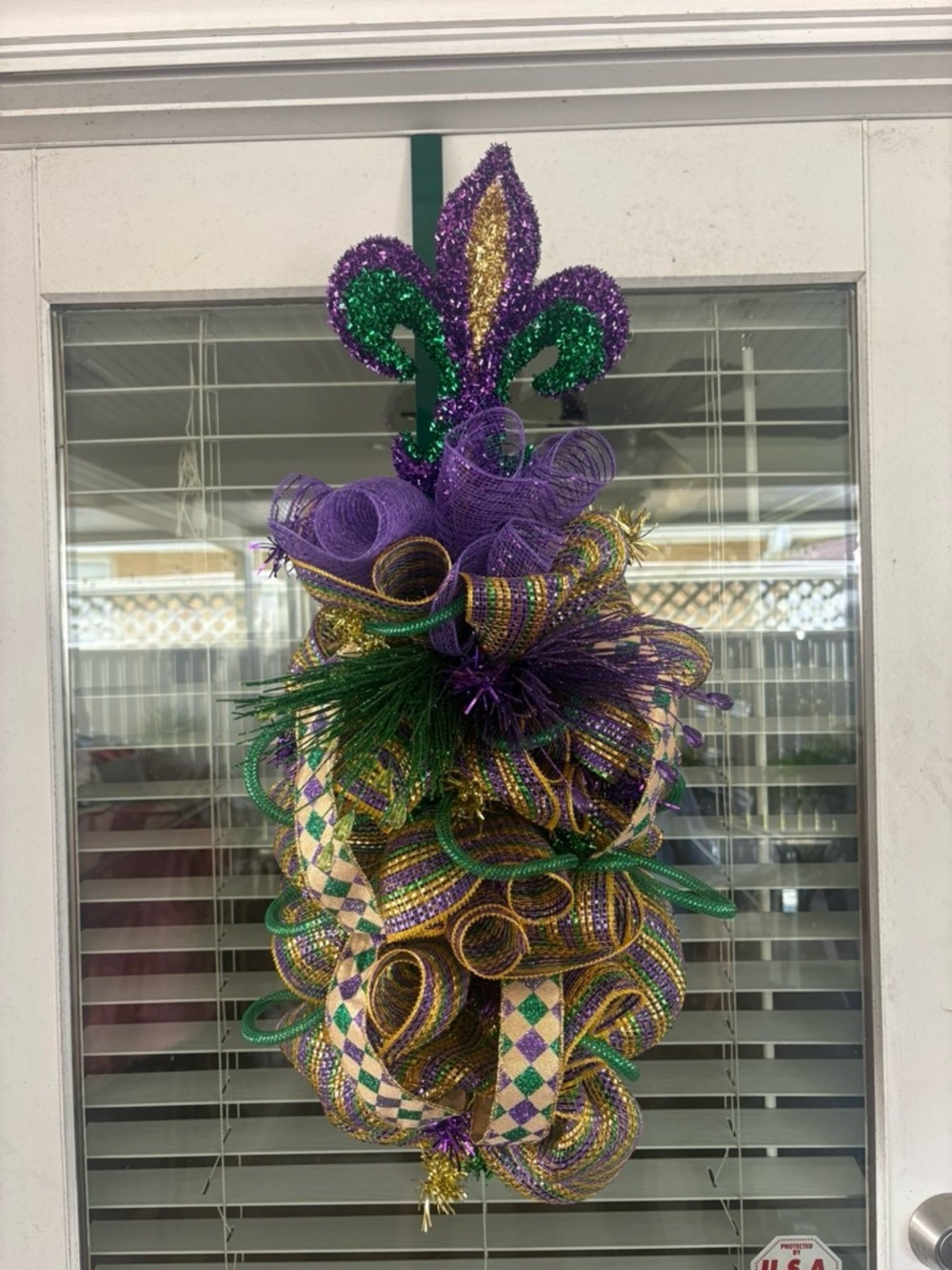 Mardi Gras door decorative wreath